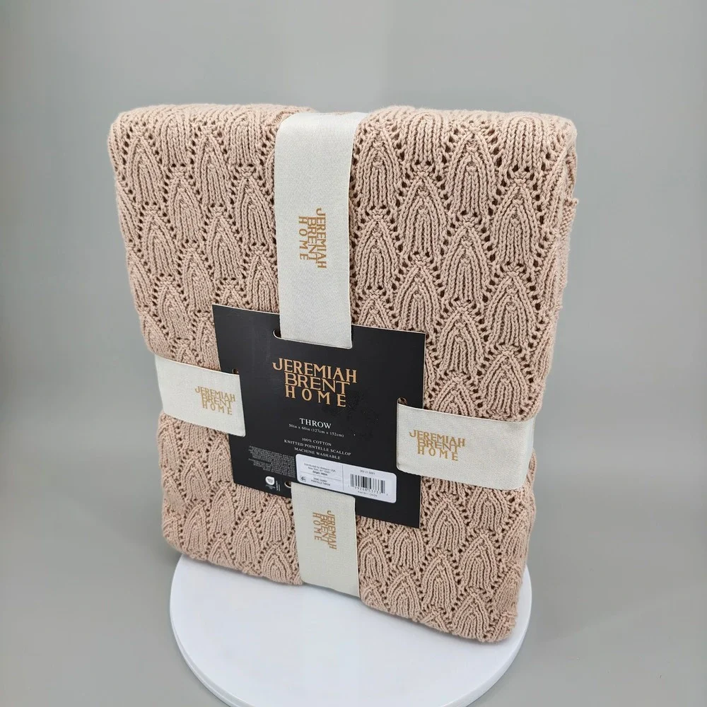 Jeremiah Brent Home Knitted Pointelle Scallop Throw Sand 50x60 100% Cotton NWT